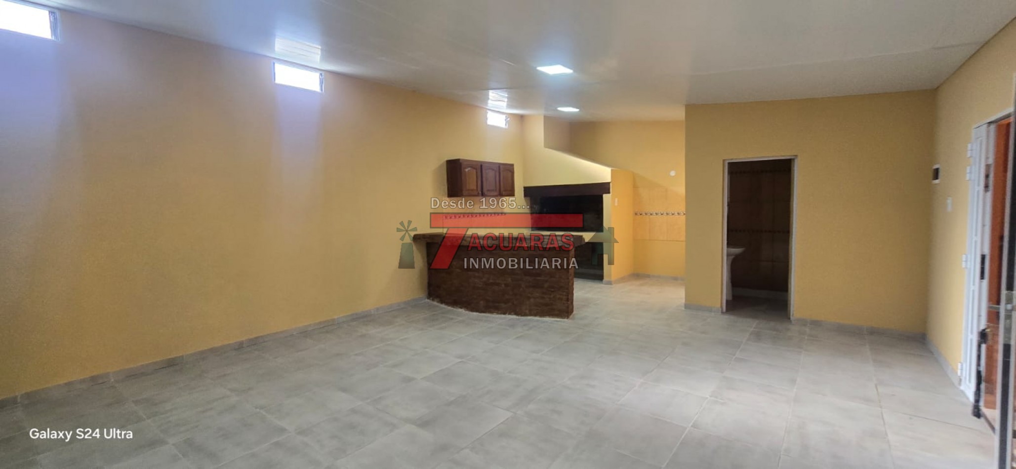 CASA EN VENTA EN SAN BENITO, CALLE SEGUI FRENTE A COLONIA AVELLANEDA.