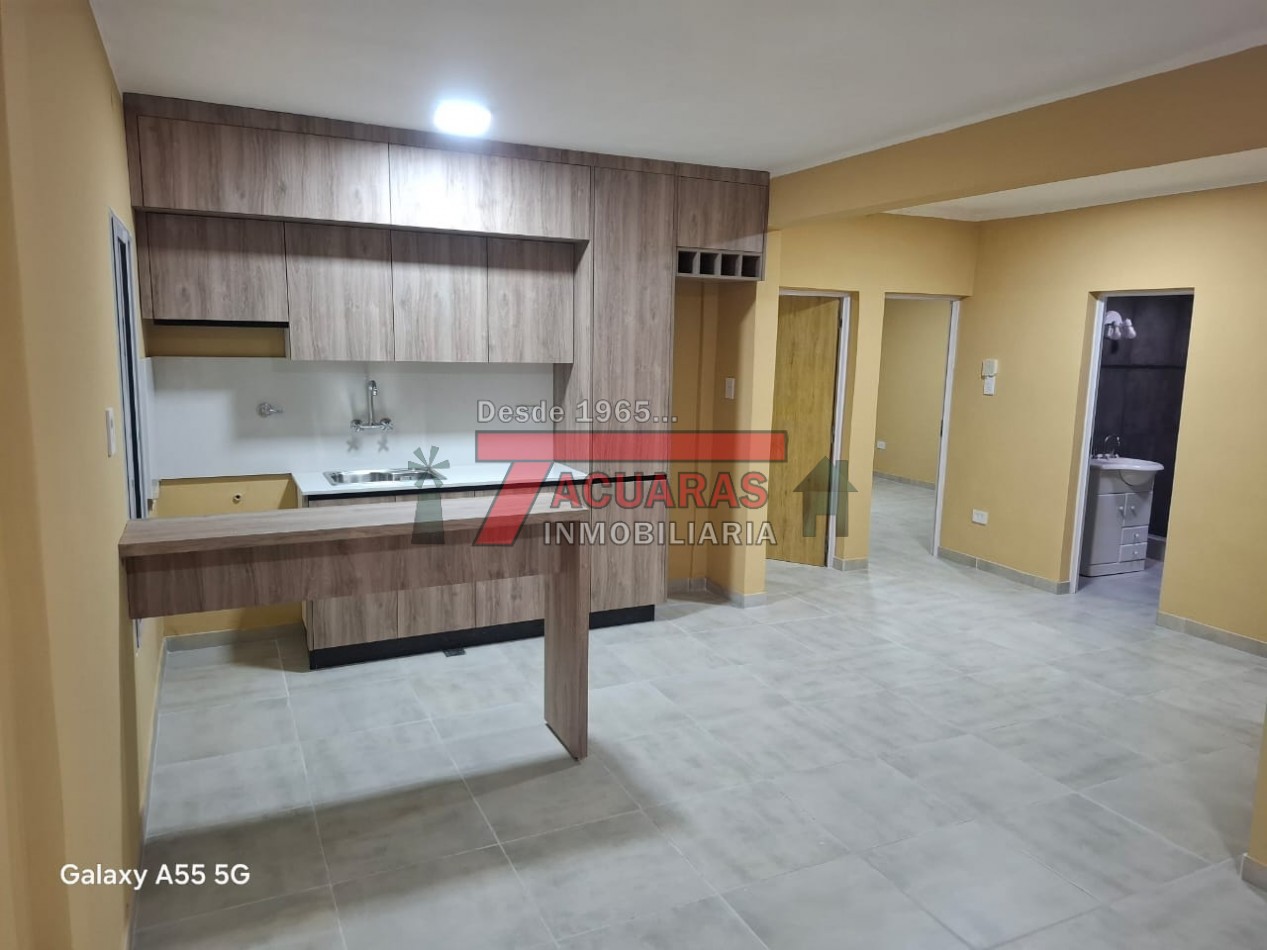 CASA EN VENTA EN SAN BENITO, CALLE SEGUI FRENTE A COLONIA AVELLANEDA.