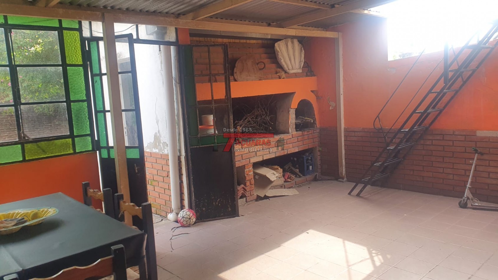 VENTA DE CASA 3 DORMITORIOS CALLE ALSINA.