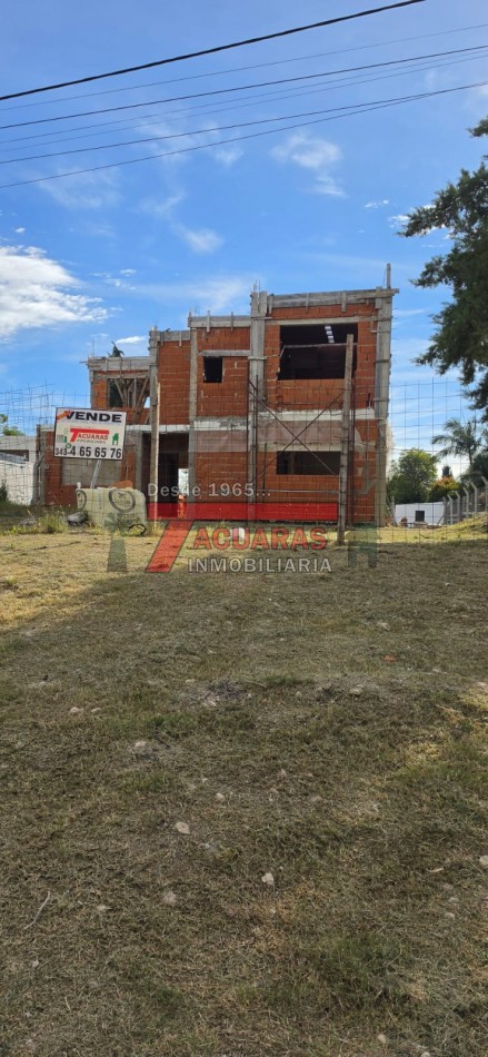 VENTA DE CASA FRENTE A TORTUGUITA