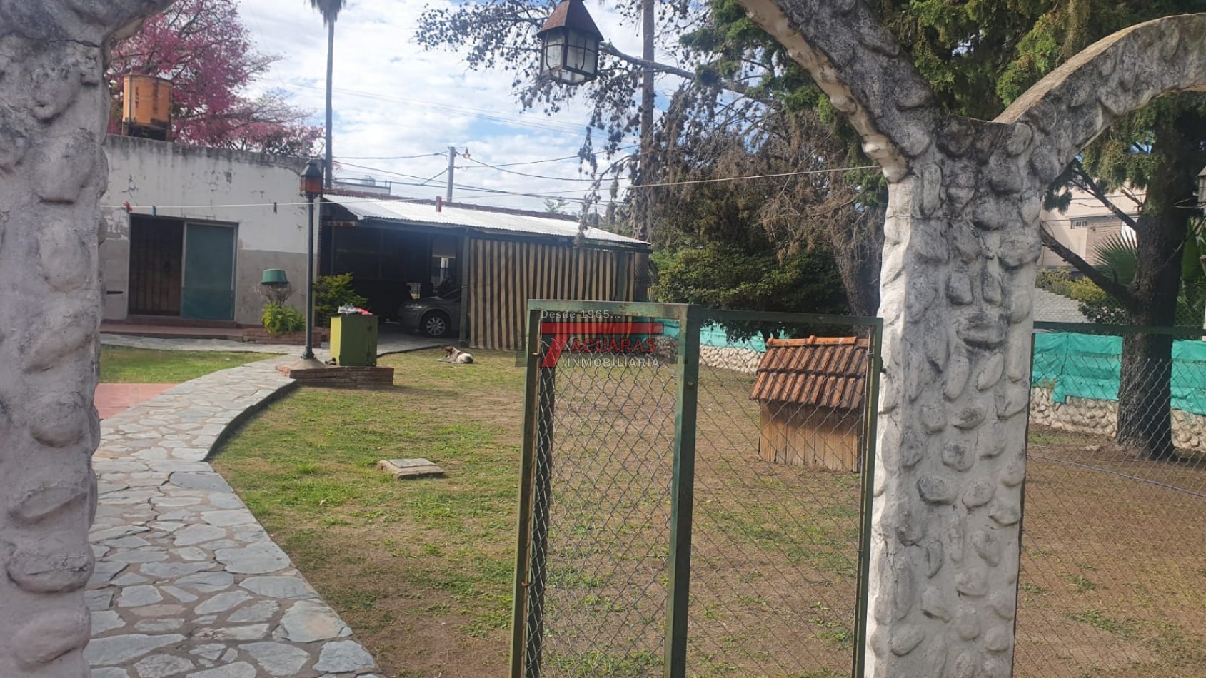 VENTA DE CASA UBICADA EN BLAS PARERA ZONA TOMA VIEJA.