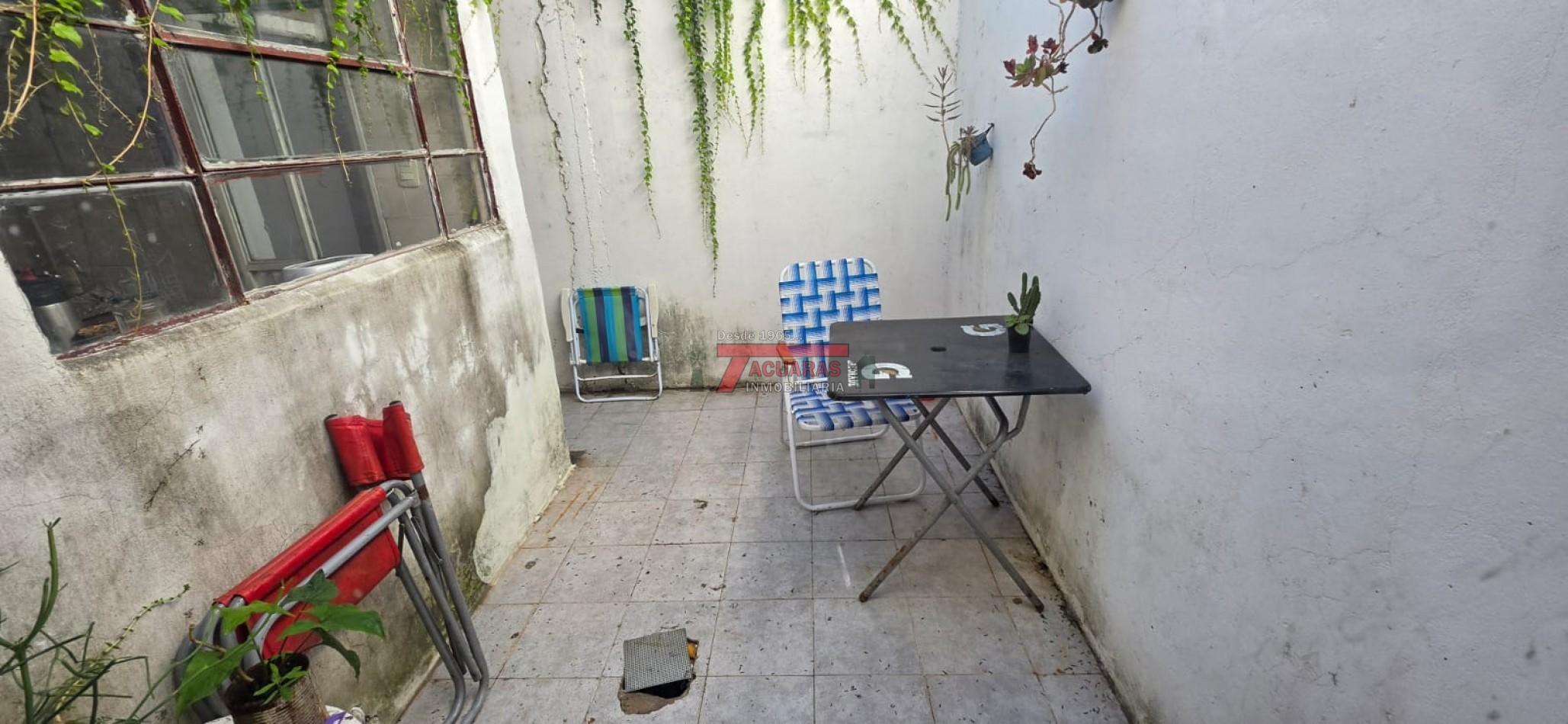 DUPLEX EN VENTA 25 DE MAYO 987 - CON COCHERA.